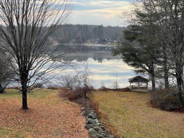 The Cottages At Harvey Lake Northwood Eksteriør billede